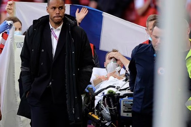 Đội ngũ y tế đã giành lại sự sống của Eriksen như thế nào?