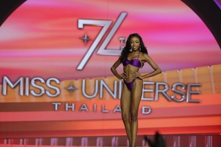 Màn diễn áo tắm mãn nhãn tại Hoa hậu Hoàn vũ: Những ứng viên mạnh lộ diện - 17