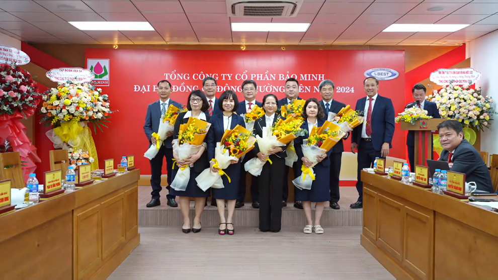 Đại hội cổ đông Bảo Minh 2024: Cam kết đồng hành và phát triển bền vững - 2 Đại hội cổ đông Bảo Minh 2024: Cam kết đồng hành và phát triển bền vững - 2