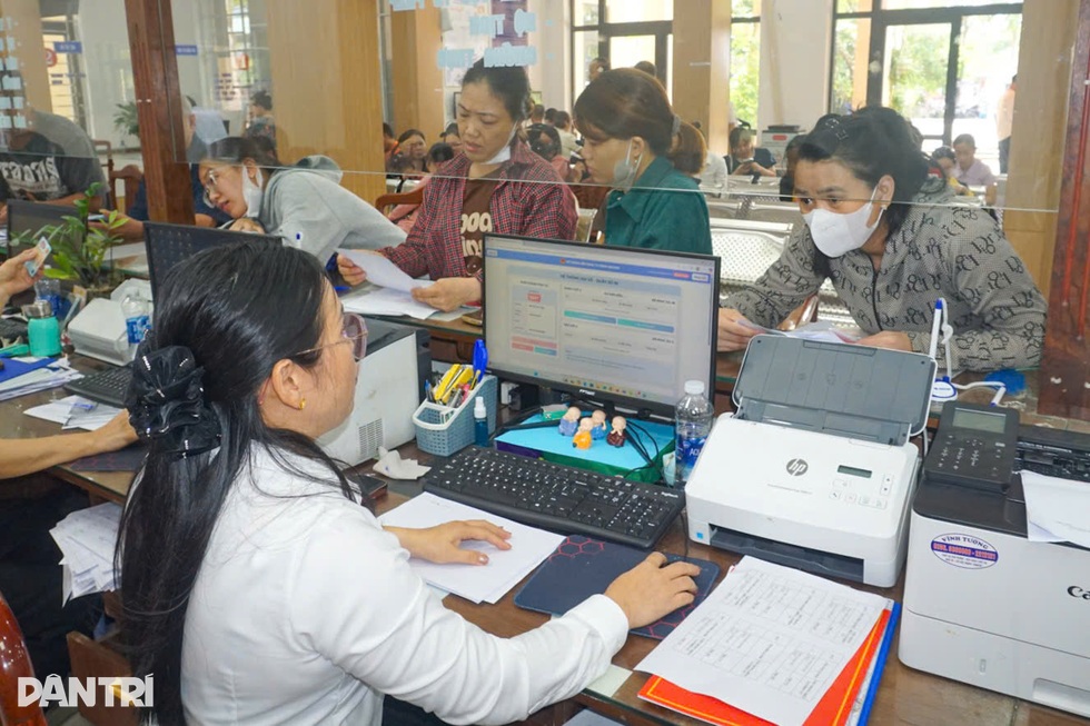 Dù thiếu người, phường đông dân quyết không “nhận bừa” cán bộ - 3 Dù thiếu người, phường đông dân quyết không “nhận bừa” cán bộ - 3