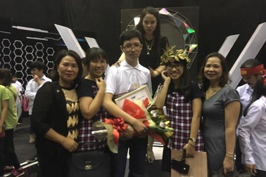 “Cậu bé Google”: Ước mơ trở thành nhà nghiên cứu Hóa học