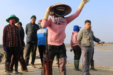 Chủ đầu tư nói gì về "chuyện lạ" ở dự án thủy lợi trăm tỷ?