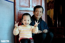 Ngỡ ngàng trước khả năng tính nhẩm siêu nhanh của cậu bé 5 tuổi