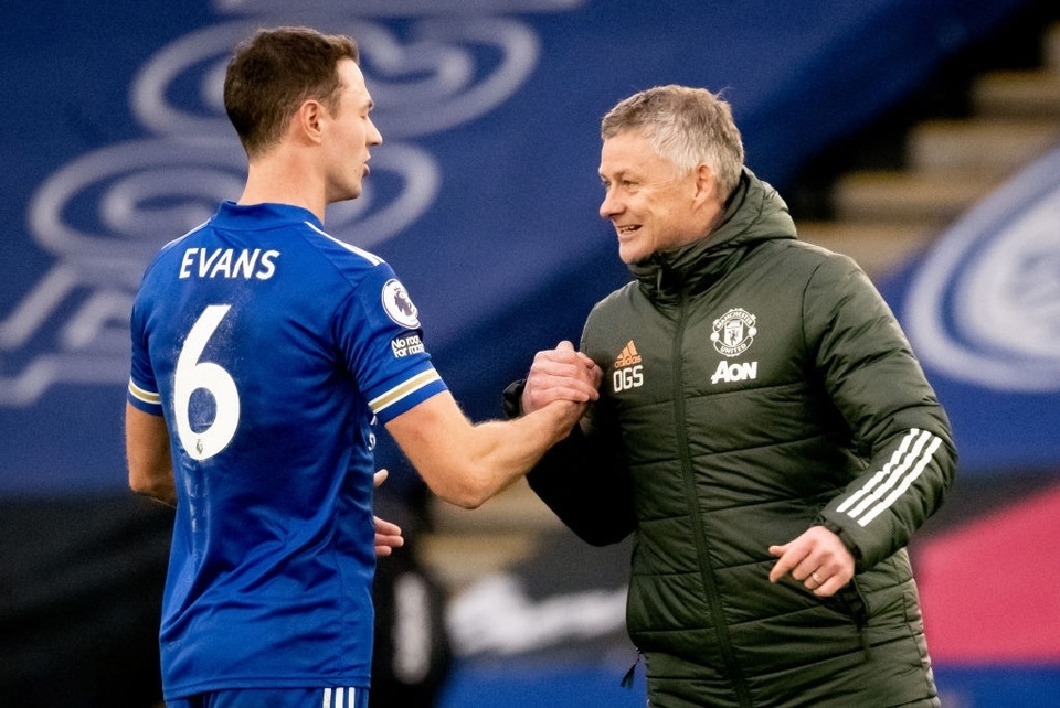 Hàng thủ lỏng lẻo, Man Utd tuột chiến thắng trước Leicester - 21 Hàng thủ lỏng lẻo, Man Utd tuột chiến thắng trước Leicester - 21