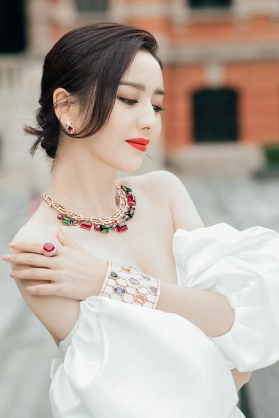 Sáu năm hôn nhân nhiều tủi nhục của tiên nữ giáng trần Đồng Lệ Á - 5 Sáu năm hôn nhân nhiều tủi nhục của tiên nữ giáng trần Đồng Lệ Á - 5