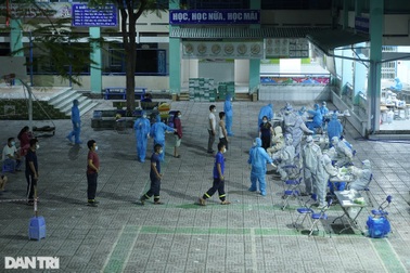 TPHCM: Huy động tổng lực lấy 2,5 triệu mẫu xét nghiệm trong 5 ngày tới