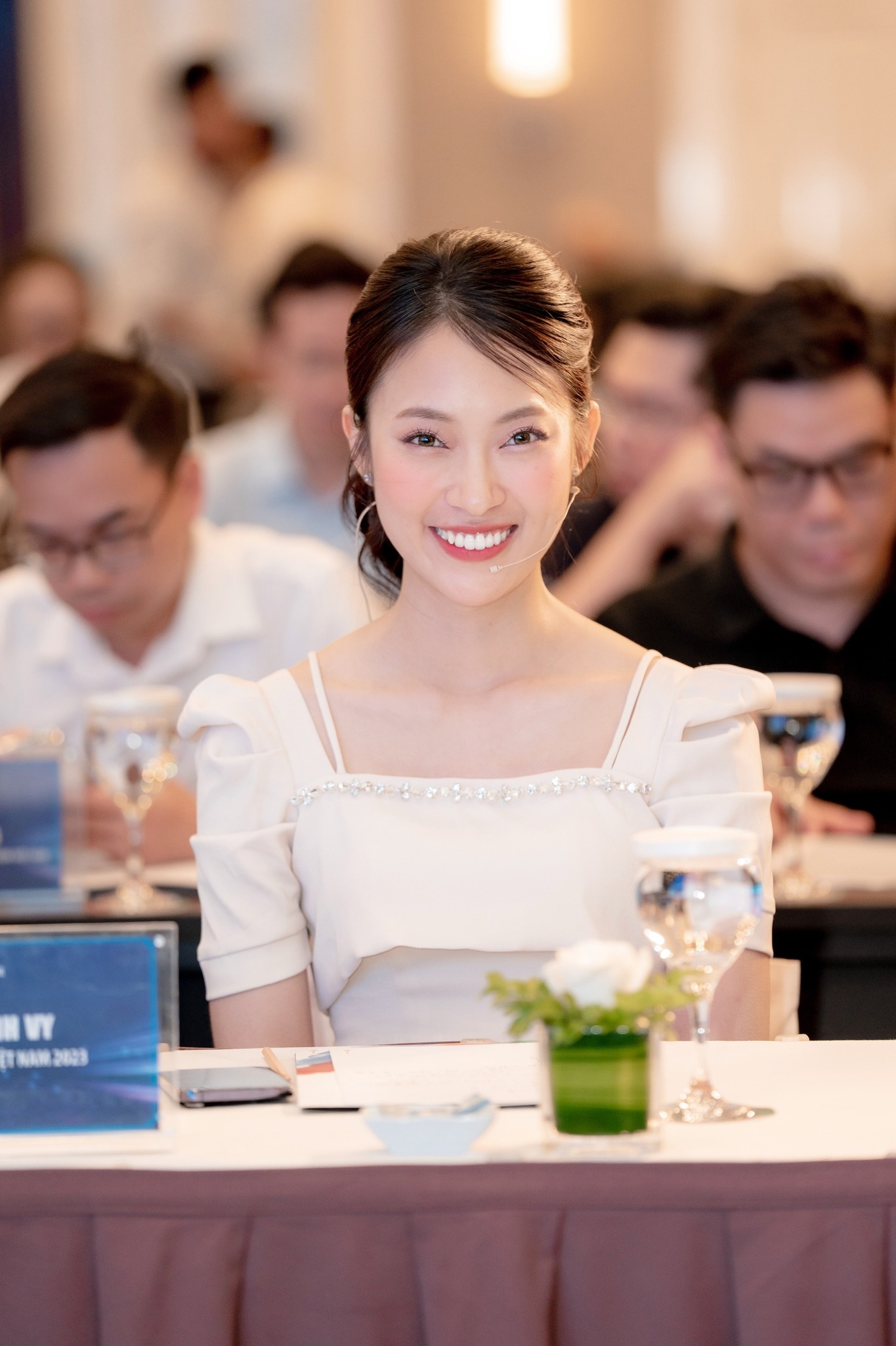 View - MC Khánh Vy chia sẻ bài học "nhớ đời" khi 3 lần trượt học bổng du học | Báo Dân trí