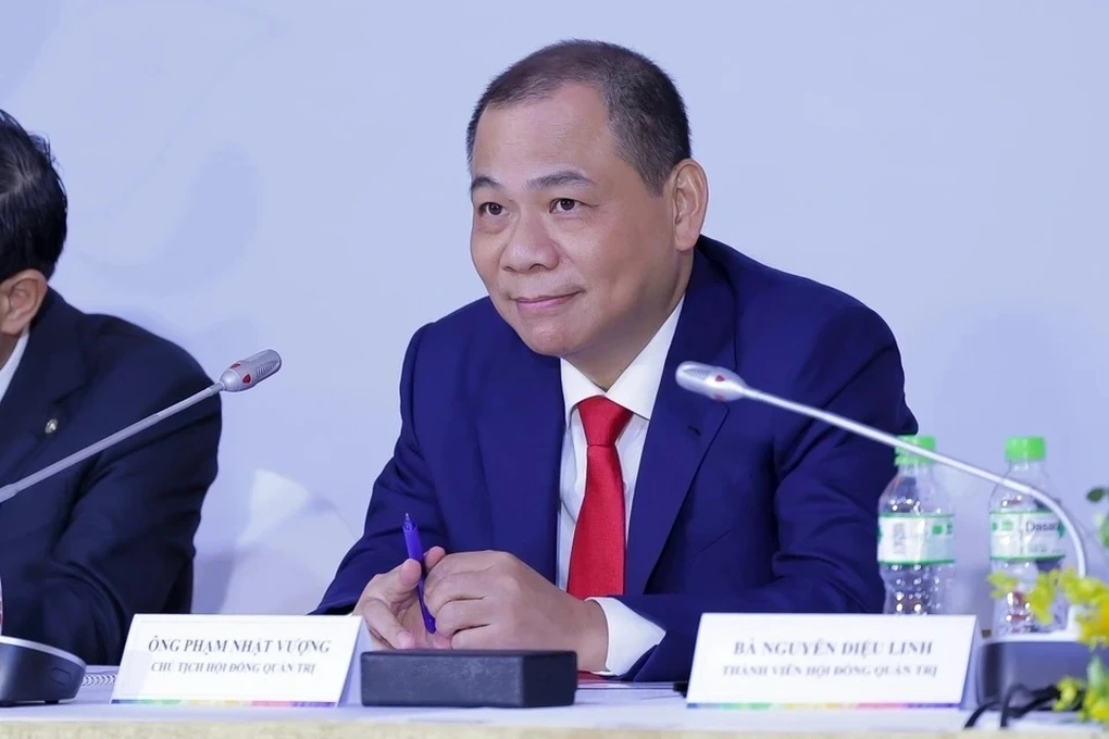 Cổ đông ngoại góp vốn tại công ty điện của tỷ phú Phạm Nhật Vượng - 1 Cổ đông ngoại góp vốn tại công ty điện của tỷ phú Phạm Nhật Vượng - 1