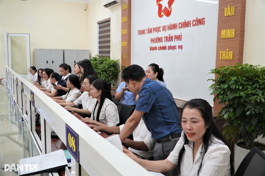 Công dân chia sẻ cảm nhận về việc chạy thử chính quyền 2 cấp - 1 Công dân chia sẻ cảm nhận về việc chạy thử chính quyền 2 cấp - 1