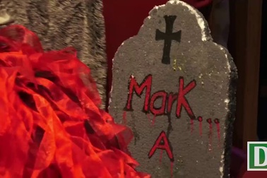 Đêm Halloween huyền ảo của giới trẻ Sài Gòn