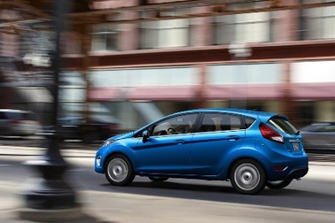 Ford mở rộng triệu hồi xe Fiesta 