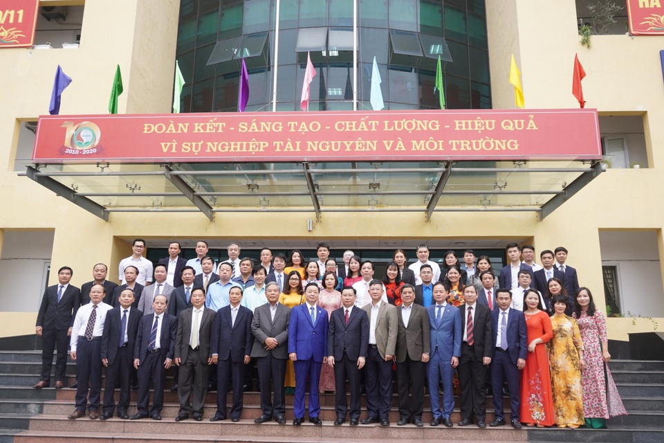Đại học Tài nguyên và Môi trường Hà Nội kỷ niệm 10 năm thành lập - 3 Đại học Tài nguyên và Môi trường Hà Nội kỷ niệm 10 năm thành lập - 3
