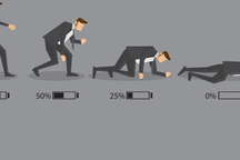 Đuối sức, quá tải nơi công sở và trên đường lập nghiệp, phải làm sao?