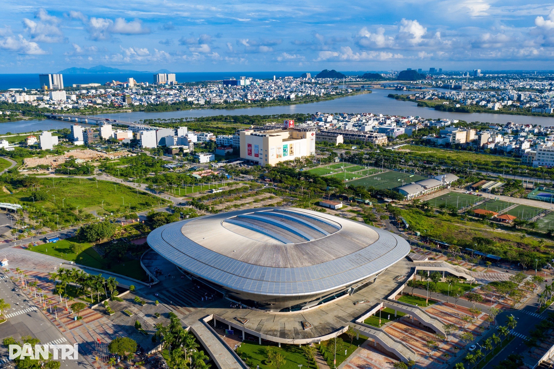 Cảnh nhếch nhác ở cung thể thao đĩa bay giữa lòng Đà Nẵng - 1