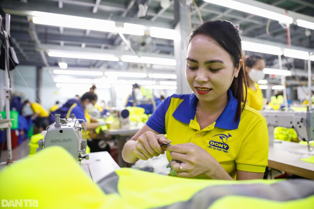 Điều kiện để hưởng lương hưu trước tuổi trong năm 2023 - 1 Điều kiện để hưởng lương hưu trước tuổi trong năm 2023 - 1