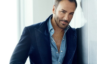 Nhà thiết kế Tom Ford chỉ mặc “quanh đi quẩn lại” 4 màu cơ bản