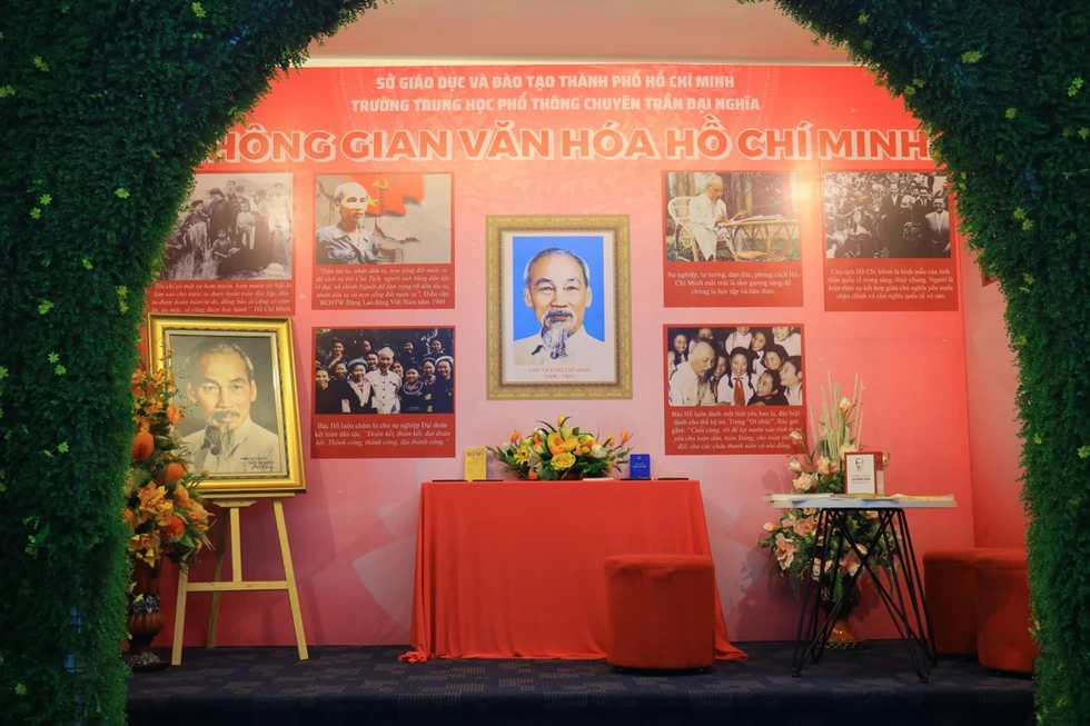 Công bố 10 dấu ấn ngành giáo dục TPHCM năm 2023 - 8 Công bố 10 dấu ấn ngành giáo dục TPHCM năm 2023 - 8