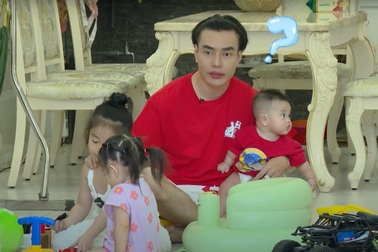 Vắng bà xã Quỳnh Quỳnh, Lê Dương Bảo Lâm một mình chăm 3 con