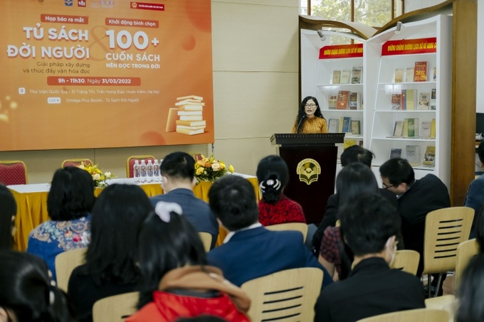 Bà Trần Hoài Phương – Giám đốc Sản xuất Omega Plus chia sẻ về Dự án “Tủ sách Đời người”.