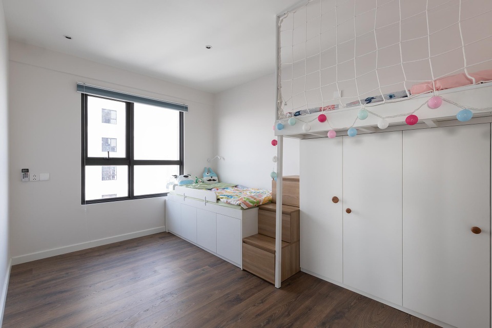 Vợ chồng trẻ hy sinh 1 phòng ngủ làm phòng đọc sách ngắm trọn Hồ Tây - 11