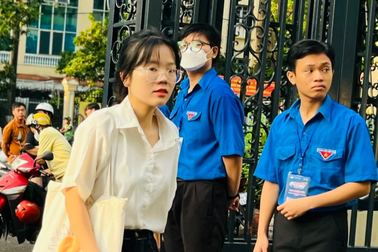 Đông học sinh thi sư phạm, trường mở thêm đợt thi đánh giá năng lực