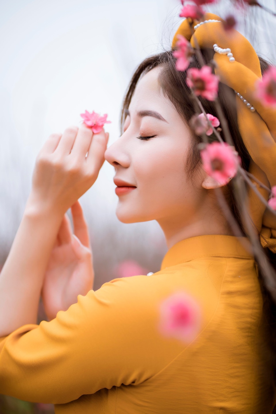 Nữ sinh Báo chí xúng xính áo dài đón Xuân sang - 4 Nữ sinh Báo chí xúng xính áo dài đón Xuân sang - 4