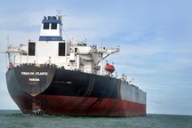 Tàu trăm tỉ bán rẻ hơn sắt vụn