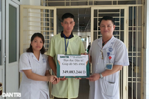 Hơn 440 triệu đồng đến với người mẹ đổ gục sau cú phóng điện kinh hoàng