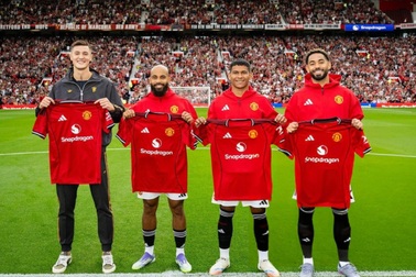 Rooney dự đoán táo bạo thứ hạng của Man Utd ở mùa giải mới