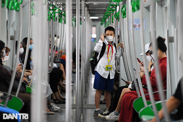 Lượng khách đi tàu Cát Linh - Hà Đông tăng đột biến trong tháng 10