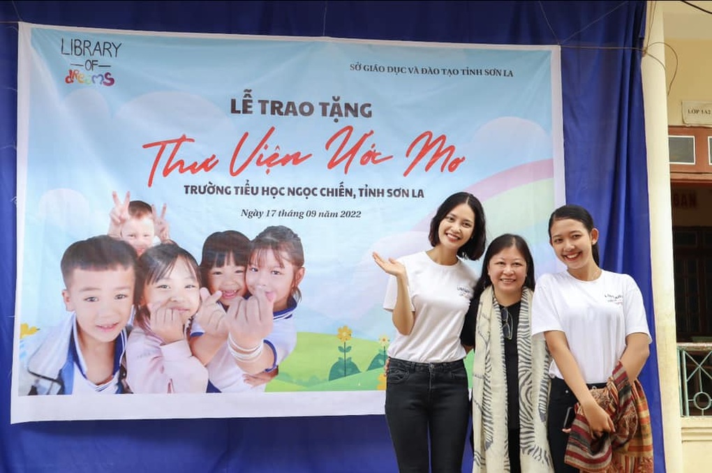 Hoa hậu Nông Thúy Hằng tích cực quảng bá vẻ đẹp quê nhà Hà Giang - 3 Hoa hậu Nông Thúy Hằng tích cực quảng bá vẻ đẹp quê nhà Hà Giang - 3