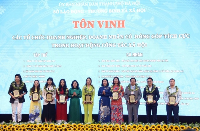 Tập đoàn T&T Group được vinh danh vì có những đóng góp tích cực trong hoạt động công tác xã hội.