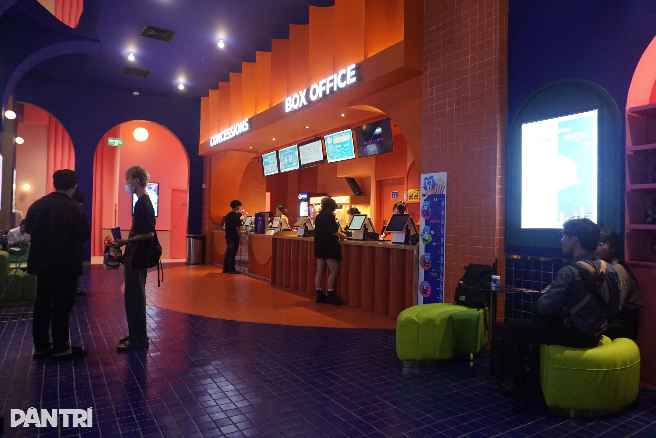 הקרנת  Đào, phở và piano chiếu ở TPHCM: Rạp kín ghế, web đặt vé sập do quá tải - 1