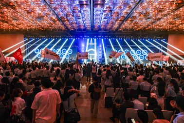 Lễ ra quân Blanca 6&7: Hàng nghìn chiến binh cùng “căng buồm” đón sóng mới bên biển Bãi Sau