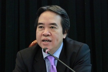  Khi Thống đốc phải “gọi điện thoại cho người thân”