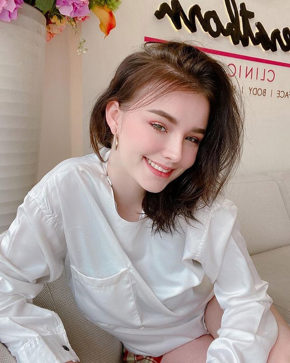 Nữ thần đẹp ngất ngây từ thuở chưa 18 bây giờ ra sao? - 19 Nữ thần đẹp ngất ngây từ thuở chưa 18 bây giờ ra sao? - 19