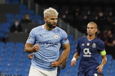 Nhật ký chuyển nhượng ngày 13/1: Barcelona nhắm chân sút Aguero