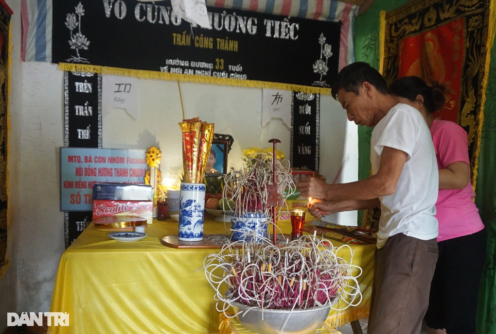 Bi kịch đau đớn liên tiếp đổ lên đầu một gia đình nghèo tại Nghệ An - 2 Bi kịch đau đớn liên tiếp đổ lên đầu một gia đình nghèo tại Nghệ An - 2