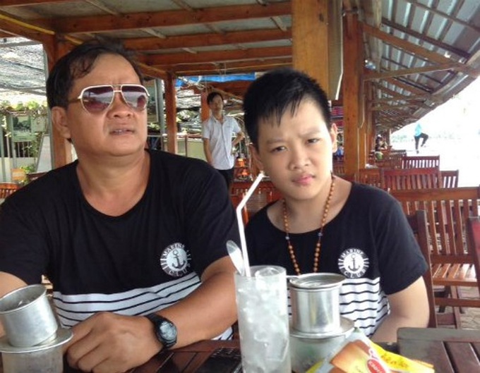Phúc và bố.