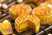 Làm việc nhà 150 phút mới đốt hết calo trong 1 chiếc bánh trung thu