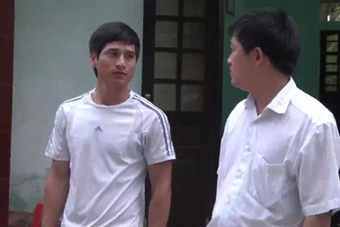 CSGT bắt vụ vận chuyển chân bò.