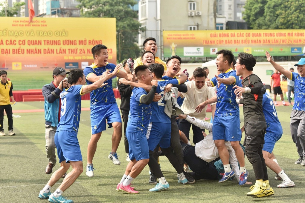 Xác định nhà vô địch giải bóng đá Các cơ quan Trung ương mở rộng 2023 - 1 Xác định nhà vô địch giải bóng đá Các cơ quan Trung ương mở rộng 2023 - 1