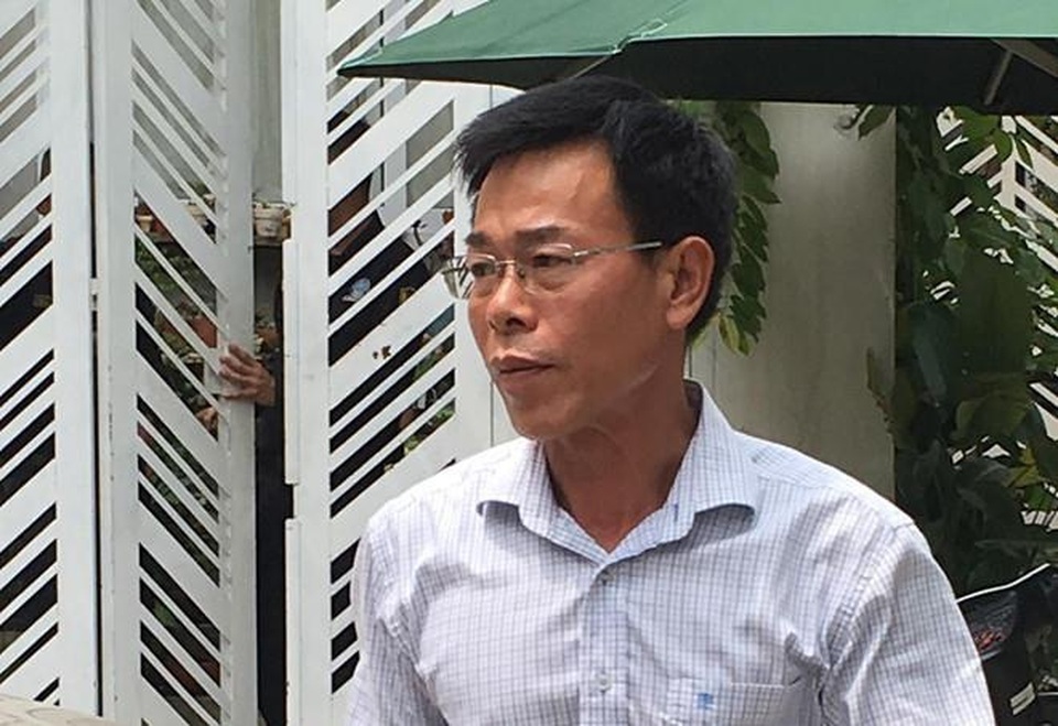 Nguyên Phó Chánh án quận 4 chuẩn bị hầu tòa - 1 Nguyên Phó Chánh án quận 4 chuẩn bị hầu tòa - 1