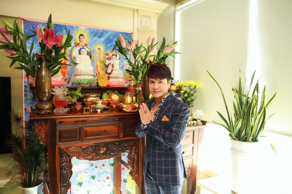Cận cảnh căn hộ cao cấp của “Vua nhạc sàn” Lương Gia Huy - 17 Cận cảnh căn hộ cao cấp của “Vua nhạc sàn” Lương Gia Huy - 17