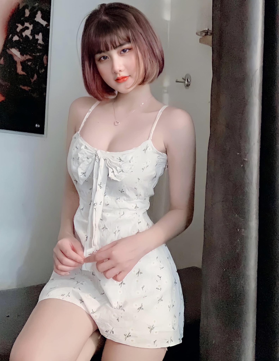 Bỏ nghề xe ôm, cô gái Hải Phòng xinh đẹp, gợi cảm hơn bội phần - 15 Bỏ nghề xe ôm, cô gái Hải Phòng xinh đẹp, gợi cảm hơn bội phần - 15