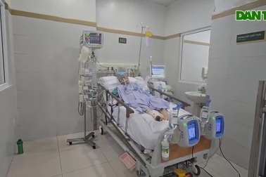 Nữ sinh 19 tuổi nguy kịch vì mắc bệnh hiểm, gia đình khẩn cầu giúp đỡ