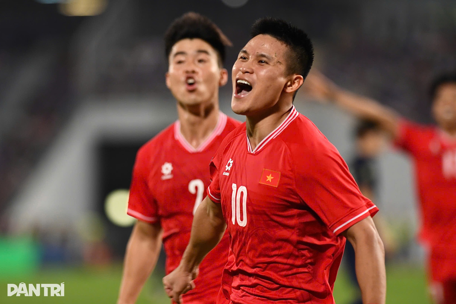 Hình ảnh tuyển Việt Nam vô địch AFF Cup 2024 đầy thuyết phục trước Thái Lan - 9 Hình ảnh tuyển Việt Nam vô địch AFF Cup 2024 đầy thuyết phục trước Thái Lan - 9