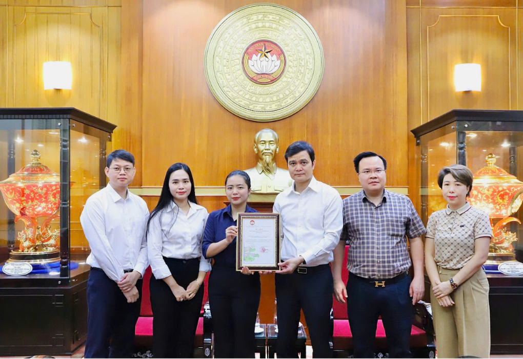Tập đoàn Picenza Việt Nam chung tay hướng về đồng bào vùng lũ - 2 Tập đoàn Picenza Việt Nam chung tay hướng về đồng bào vùng lũ - 2