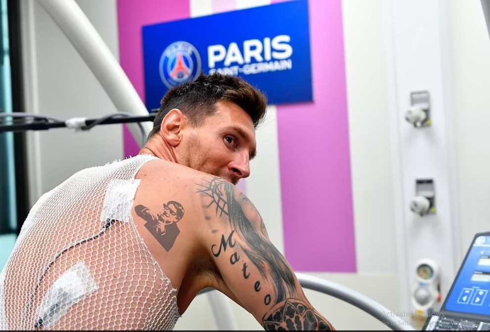 Những khoảnh khắc ấn tượng khi Messi rời Barcelona gia nhập PSG - 11 Những khoảnh khắc ấn tượng khi Messi rời Barcelona gia nhập PSG - 11