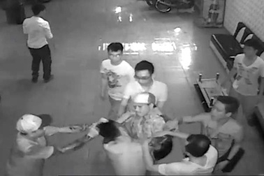 Ẩu đả tại quán karaoke, một người tử vong